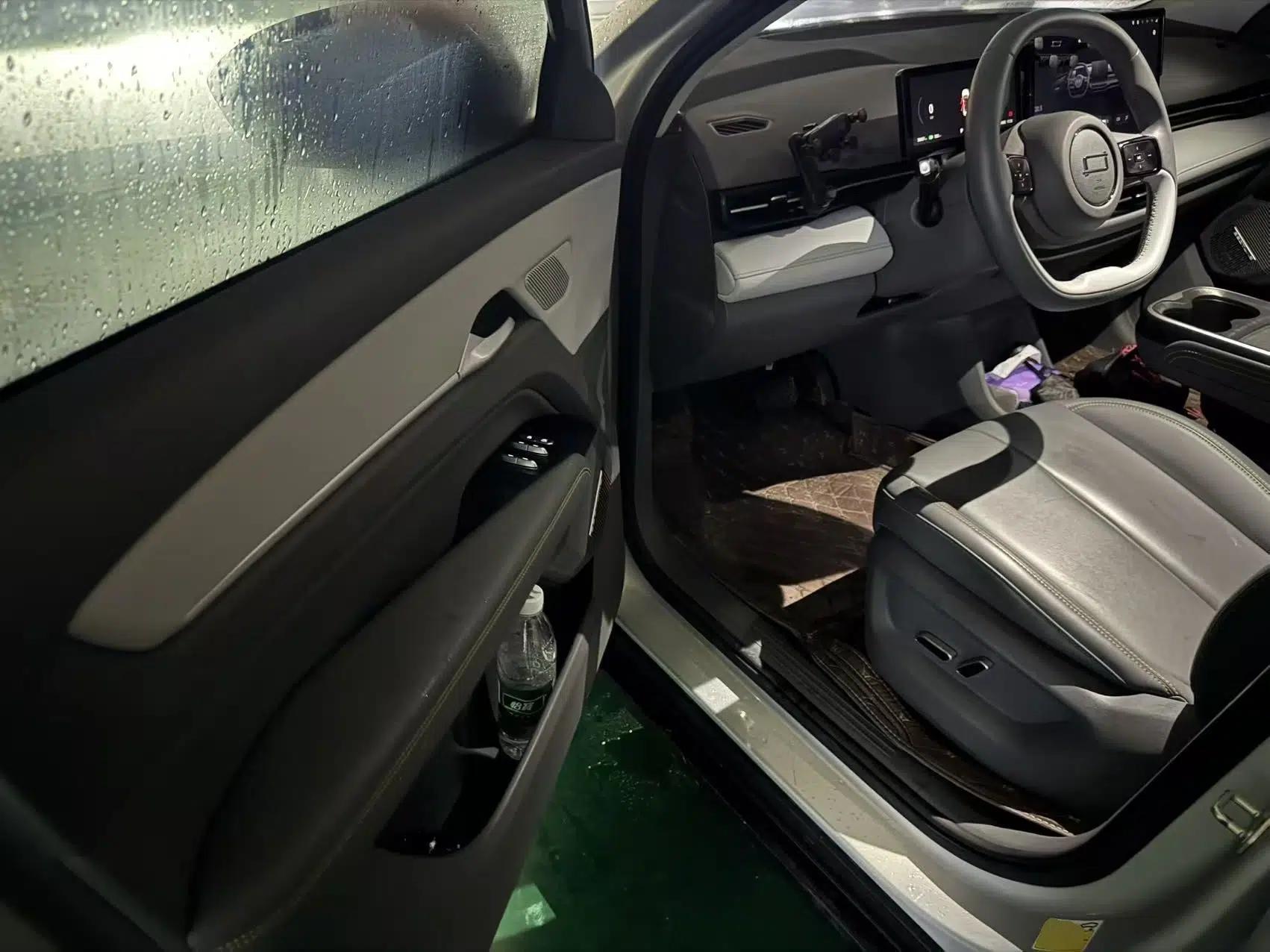 Bestune Yueyi 03 2025 565km Enjoy Edition — миниатюра 17