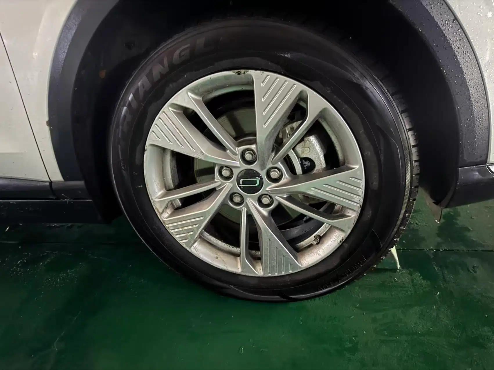 Bestune Yueyi 03 2025 565km Enjoy Edition — миниатюра 8