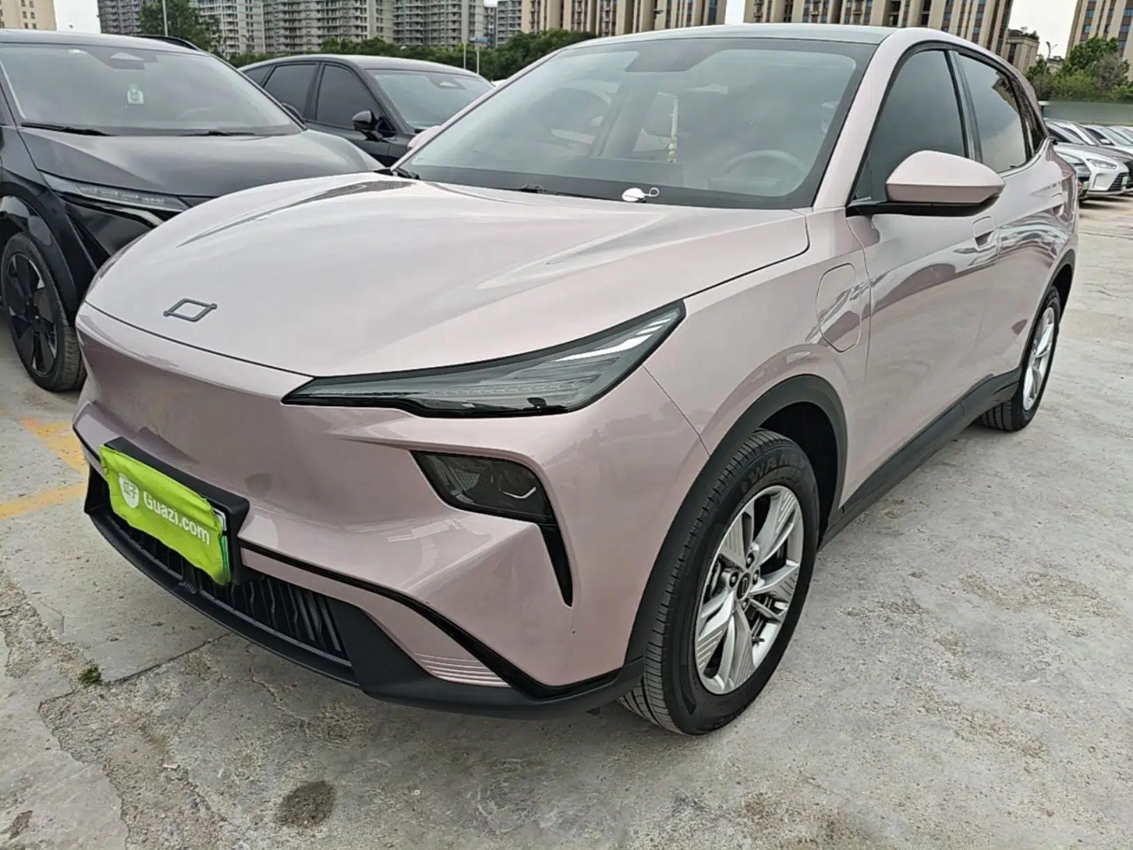 Bestune Yueyi 03 2025 445km Joyful Edition — миниатюра 1