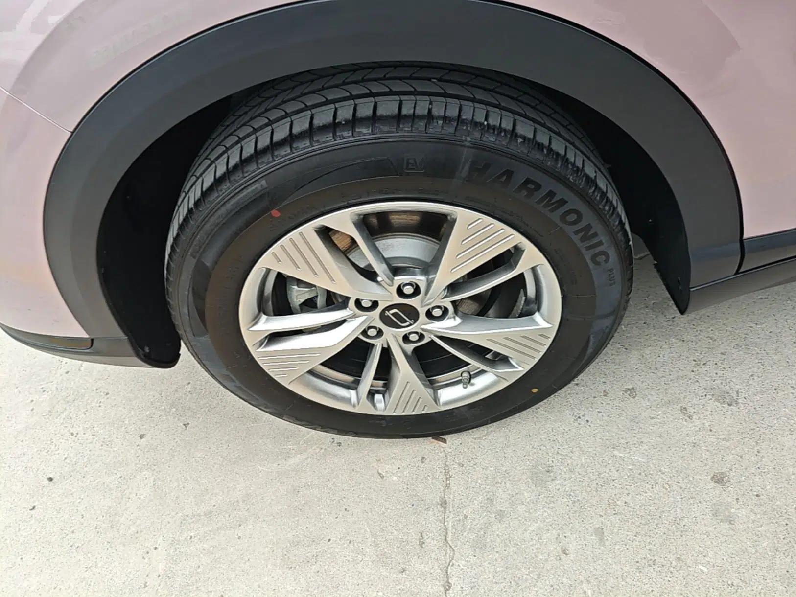 Bestune Yueyi 03 2025 445km Joyful Edition — миниатюра 10