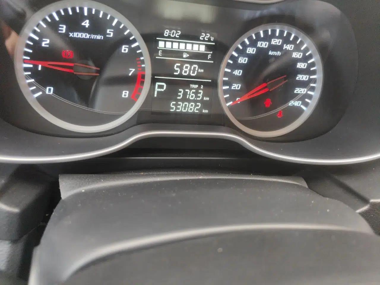 Bestune X40 2019 1.6L Automatic Luxury Version China V Emission Standard — миниатюра 13