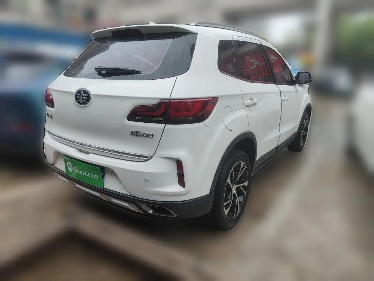 Bestune X40 2019 1.6L Automatic Luxury Version China V Emission Standard — миниатюра 6