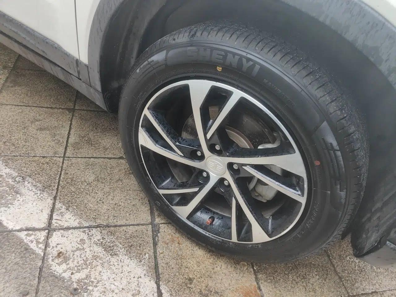 Bestune X40 2019 1.6L Automatic Luxury Version China V Emission Standard — миниатюра 8
