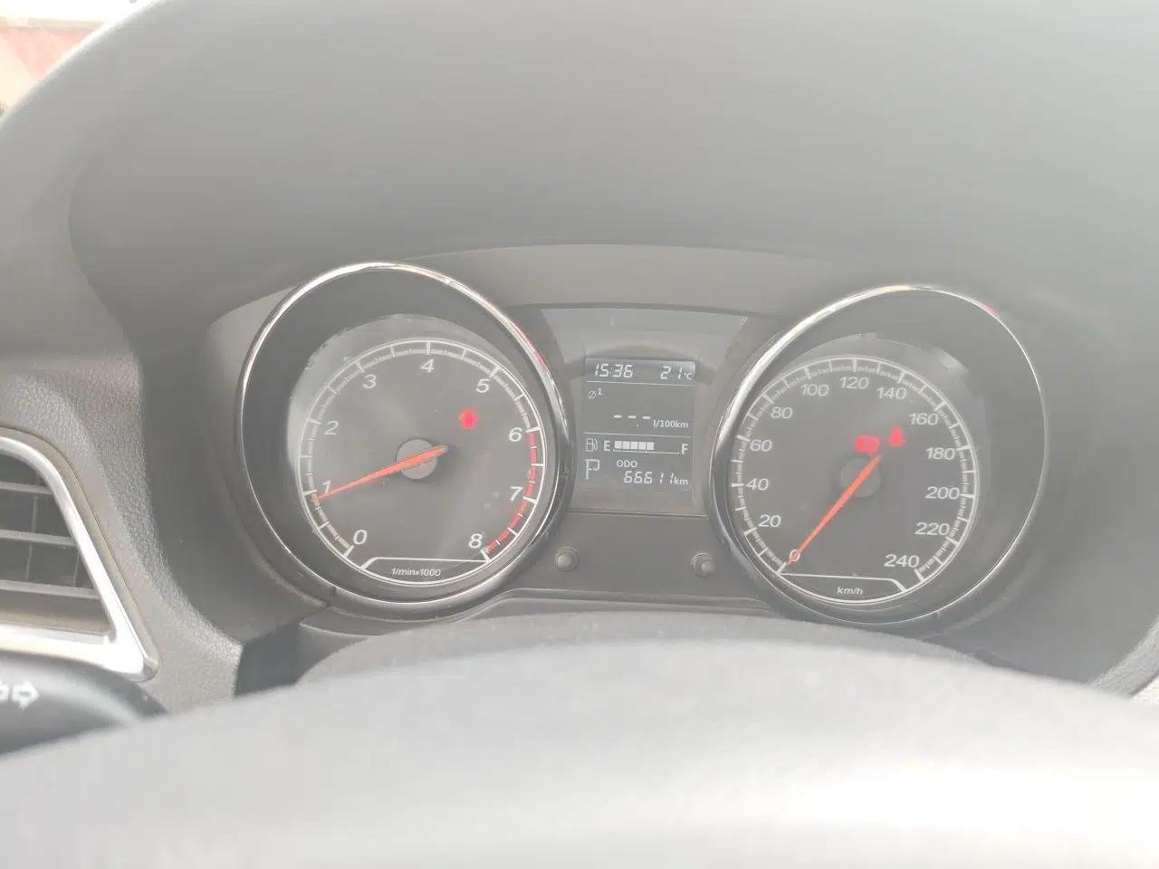 Bestune B30 2016 1.6L Automatic Luxury Model — миниатюра 12