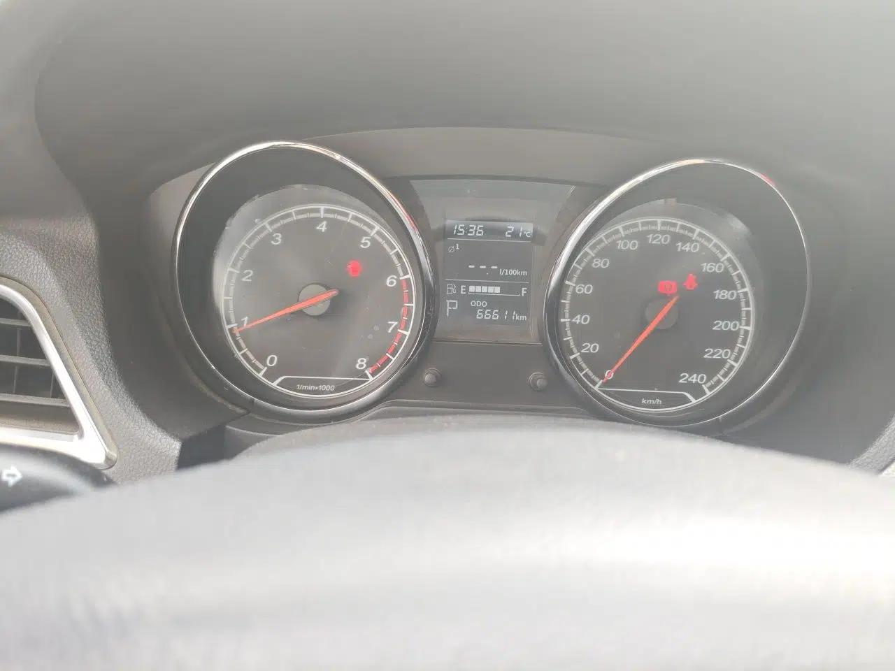 Bestune B30 2016 1.6L Automatic Luxury Model — миниатюра 13