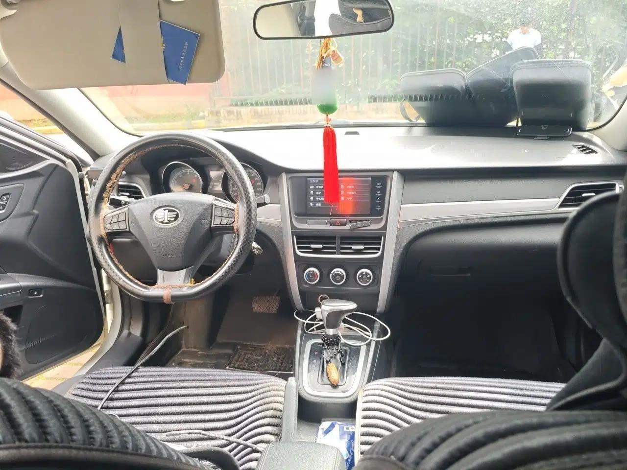 Bestune B30 2016 1.6L Automatic Luxury Model — миниатюра 10