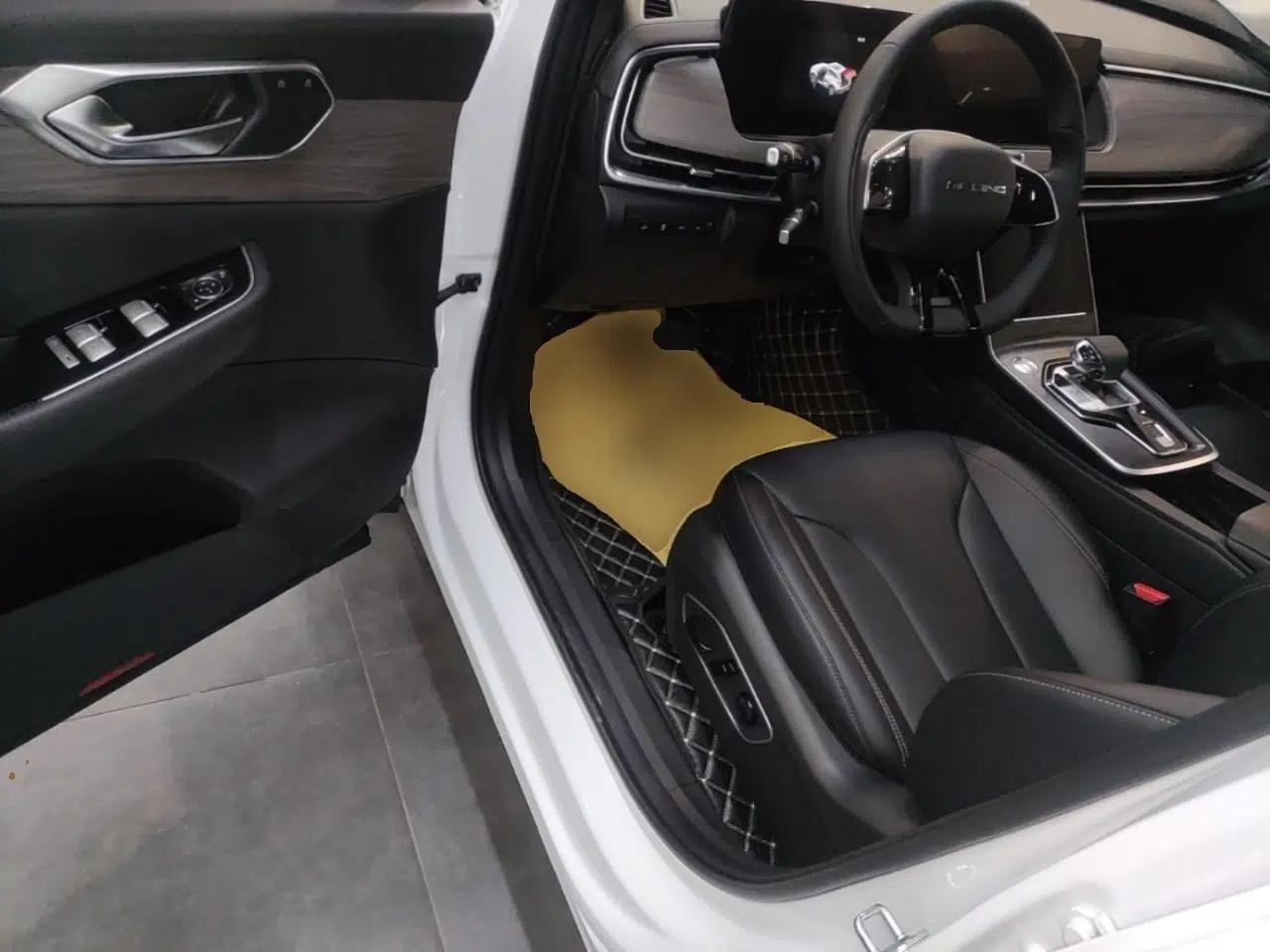 BAIC Beijing X7 2023 1.5TD DCT Premium+ Edition — миниатюра 19