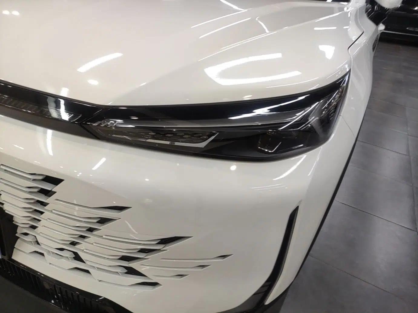 BAIC Beijing X7 2023 1.5TD DCT Premium+ Edition — миниатюра 9