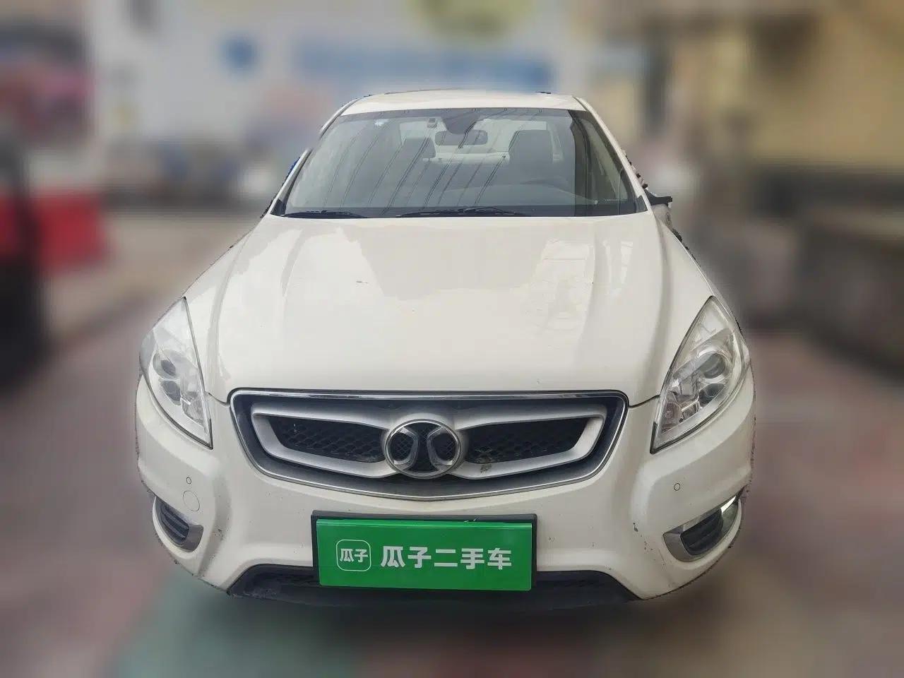 BAIC Senova D50 2016 1.5L Manual Elite Edition — миниатюра 2