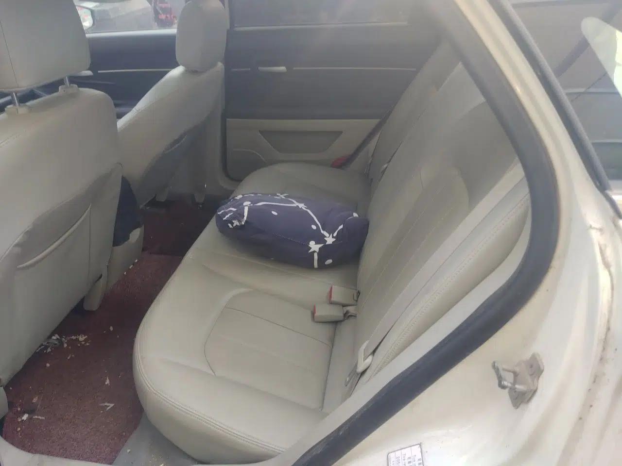BAIC Senova D50 2016 1.5L Manual Elite Edition — миниатюра 18