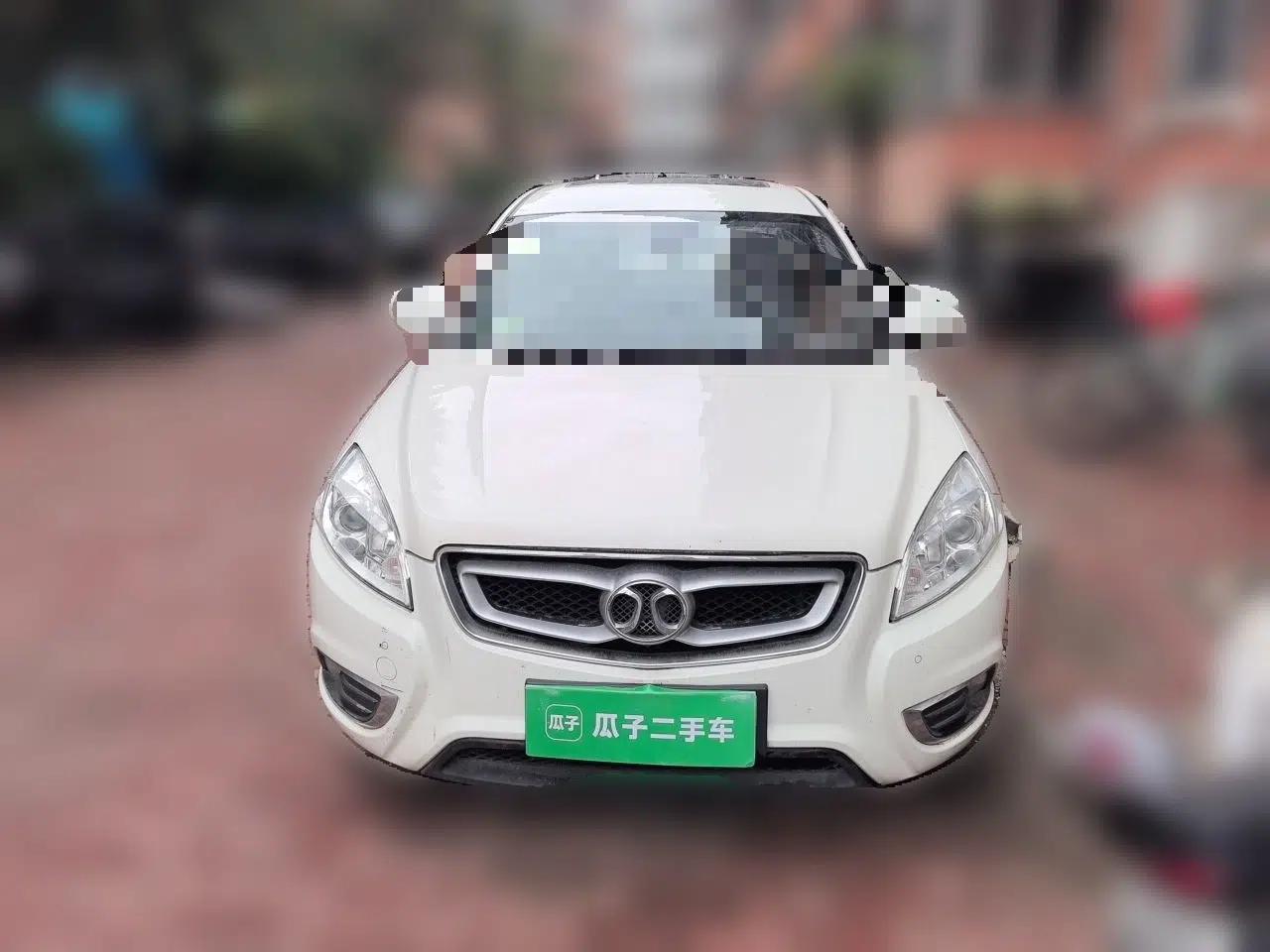BAIC Senova D50 2016 1.5L CVT Elite Edition — миниатюра 2