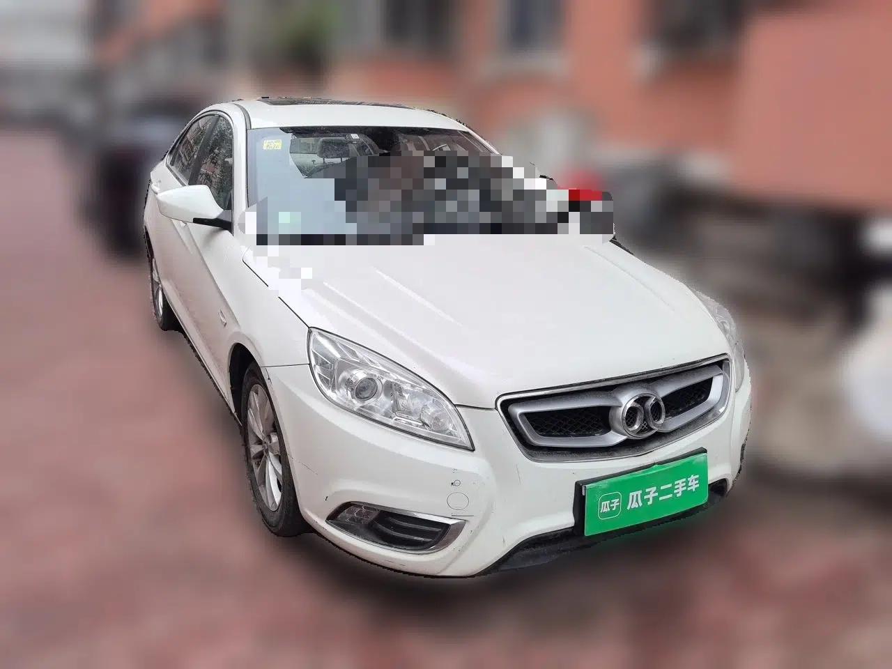 BAIC Senova D50 2016 1.5L CVT Elite Edition — миниатюра 3
