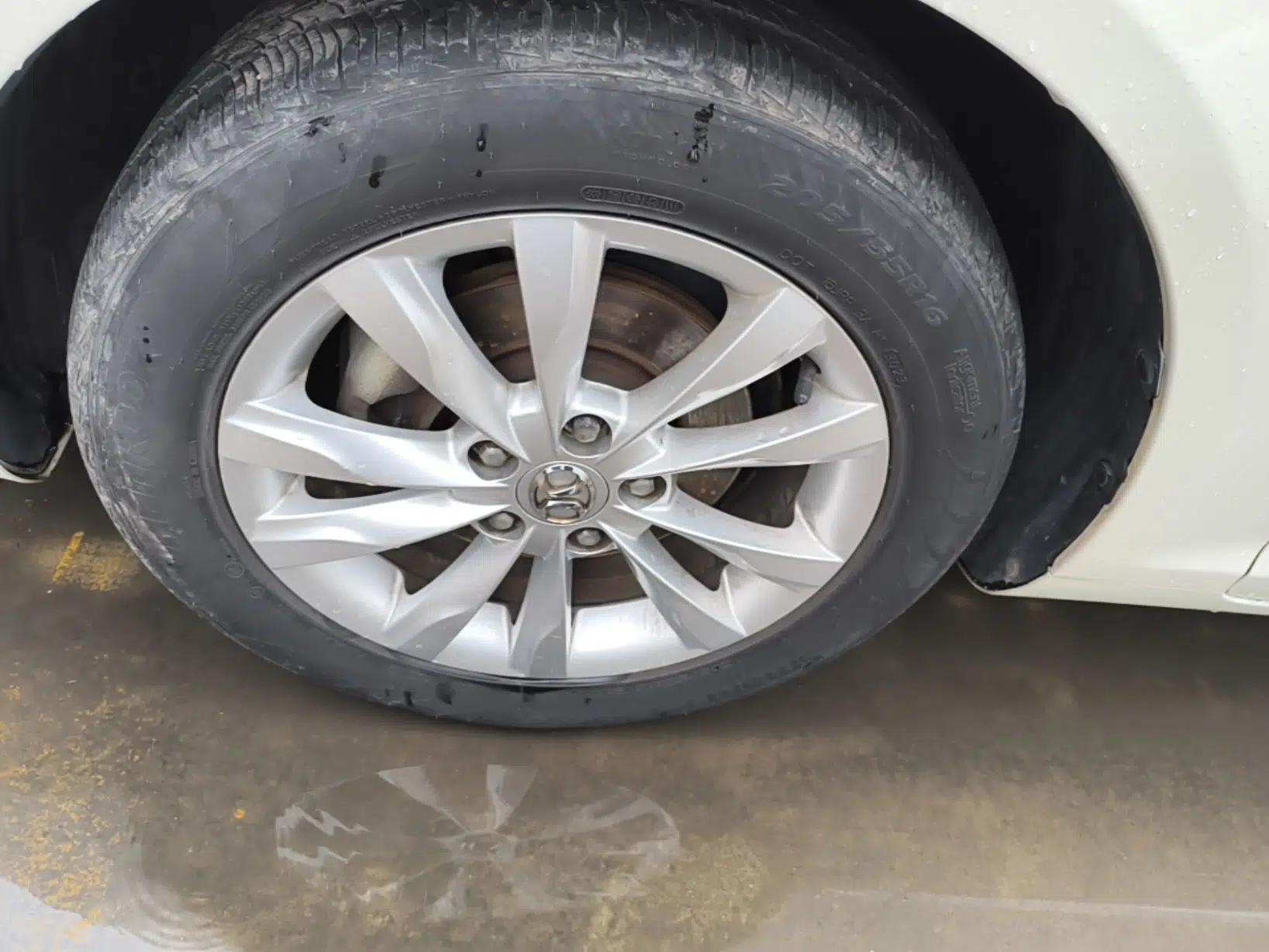 BAIC Senova D50 2014 1.5L manual comfort version — миниатюра 9
