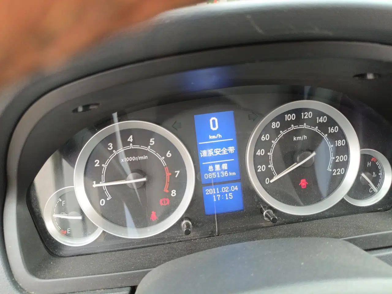 BAIC E Series 2013 Sedan 1.5L Manual Lotte Edition — миниатюра 12