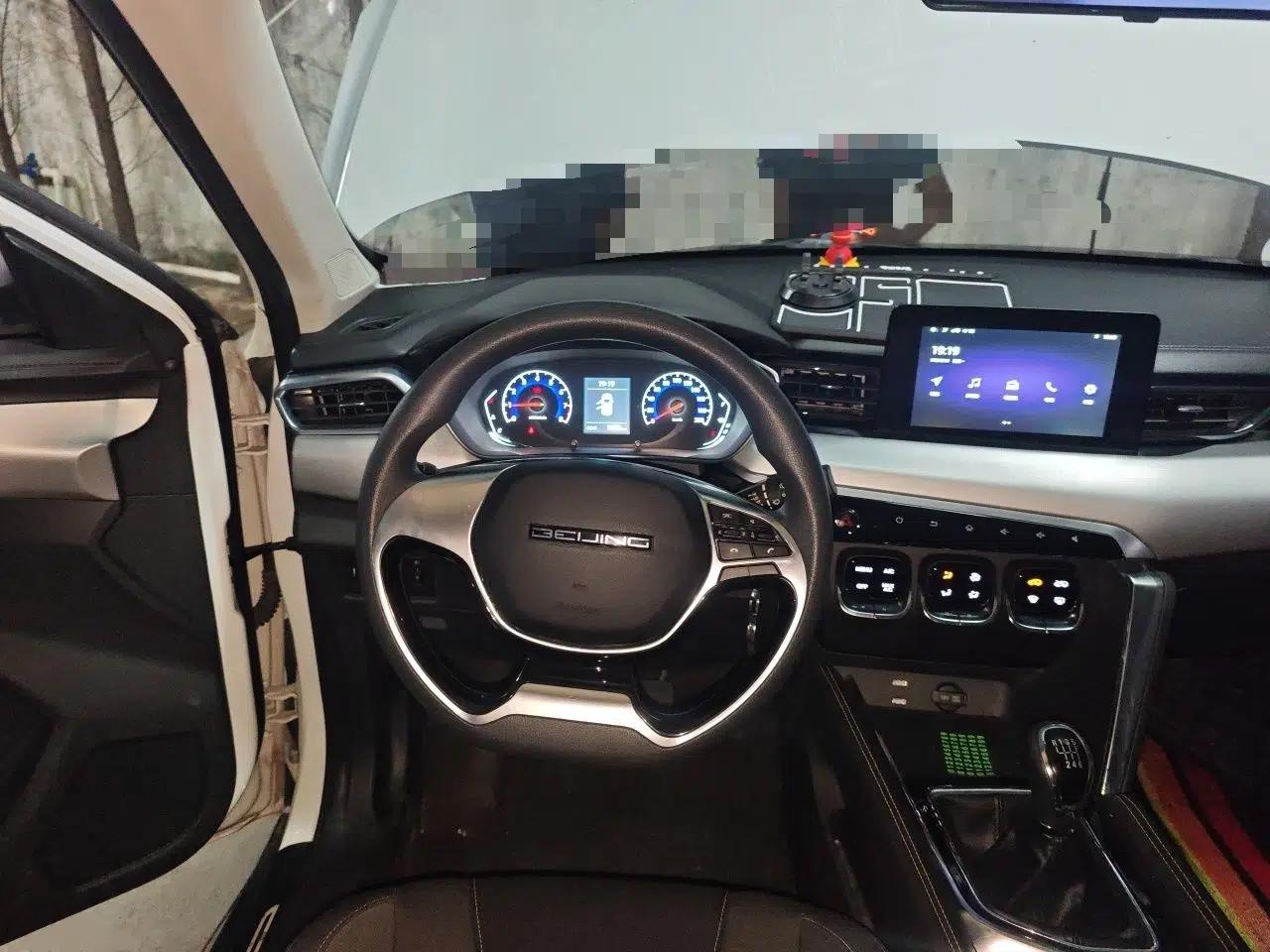 BAIC Beijing X3 2019 1.5T Manual Glory Edition — миниатюра 11