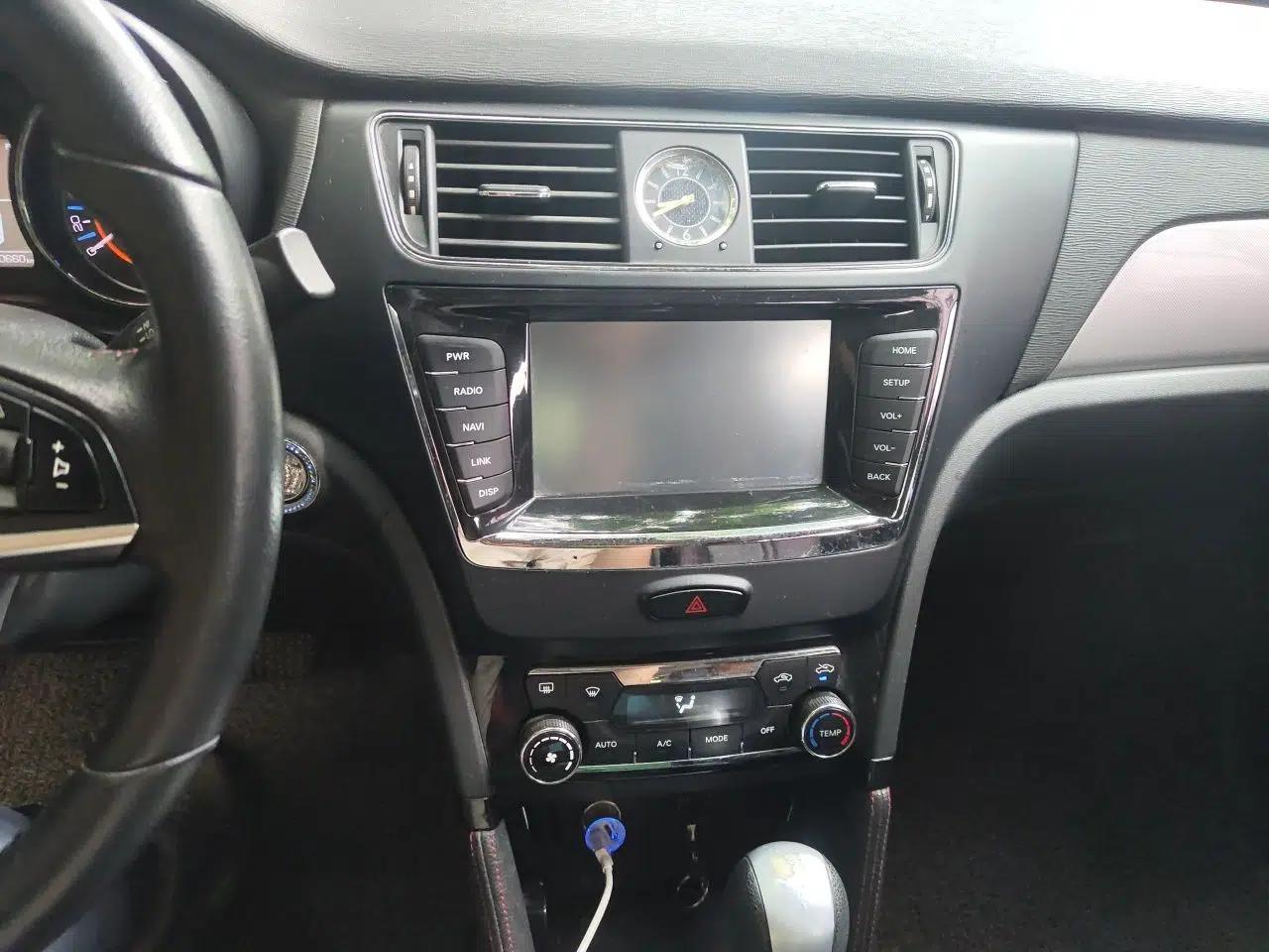 BAIC Senova X55 2016 1.5T CVT Elite Edition — миниатюра 14