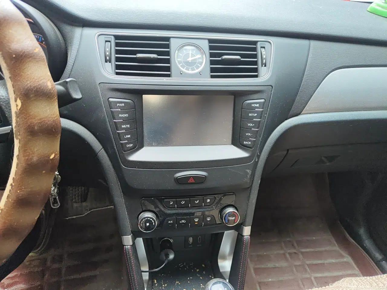 BAIC Senova X55 2016 1.5L Manual Comfort Version — миниатюра 14