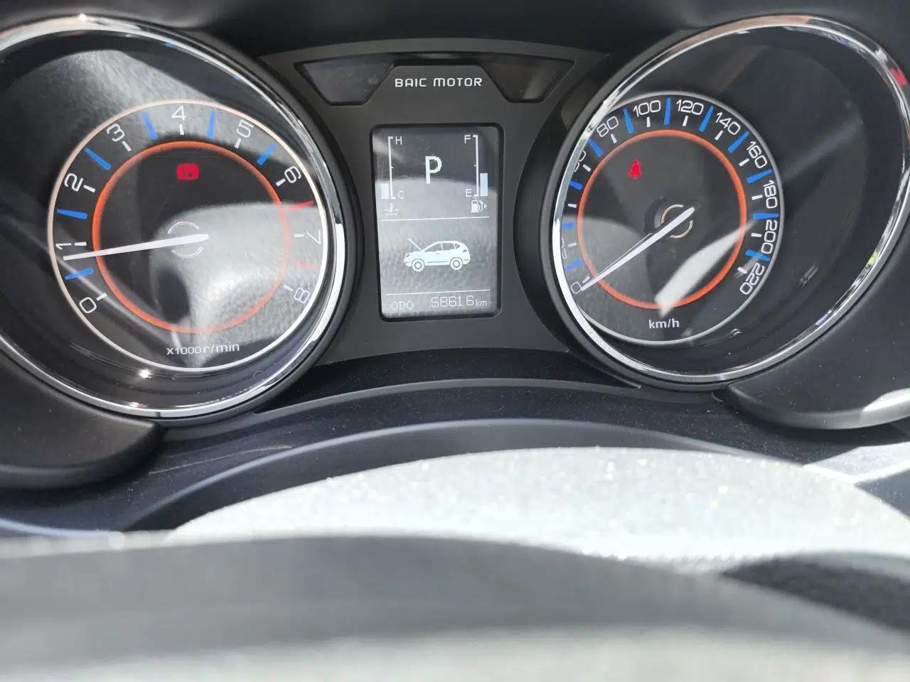 BAIC Senova X55 2016 1.5T CVT Comfort Version — миниатюра 13