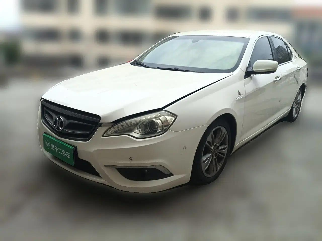 BAIC Senova D70 2013 2.0T Comfort Edition — миниатюра 1