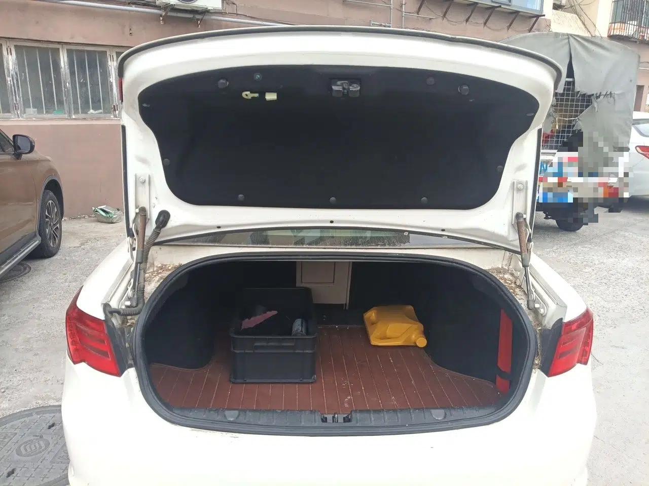 BAIC Senova D70 2013 2.0T Comfort Edition — миниатюра 20