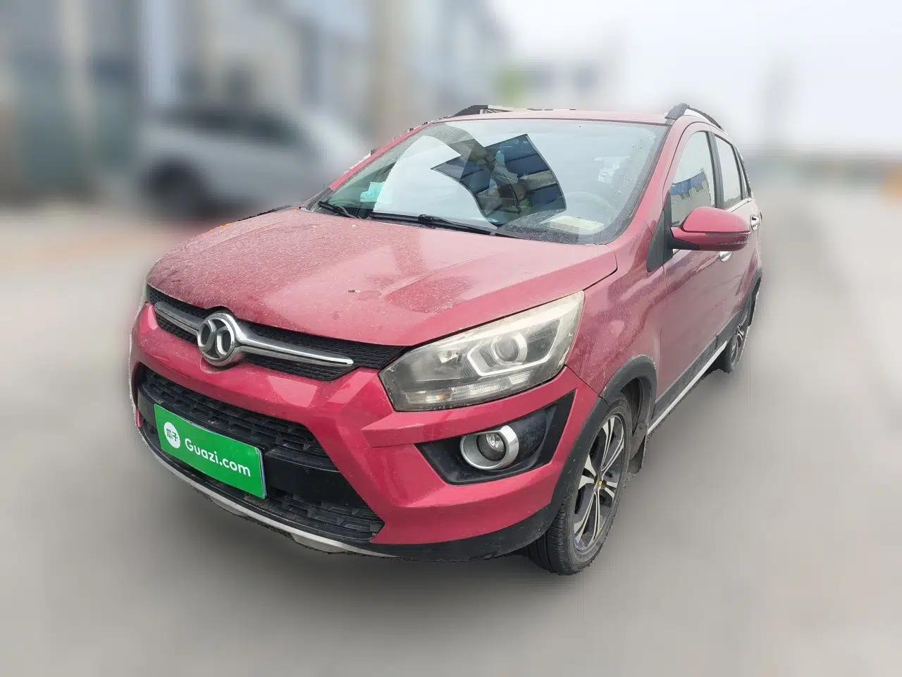 BAIC Senova X25 2015 1.5L Manual Elite Edition — миниатюра 1