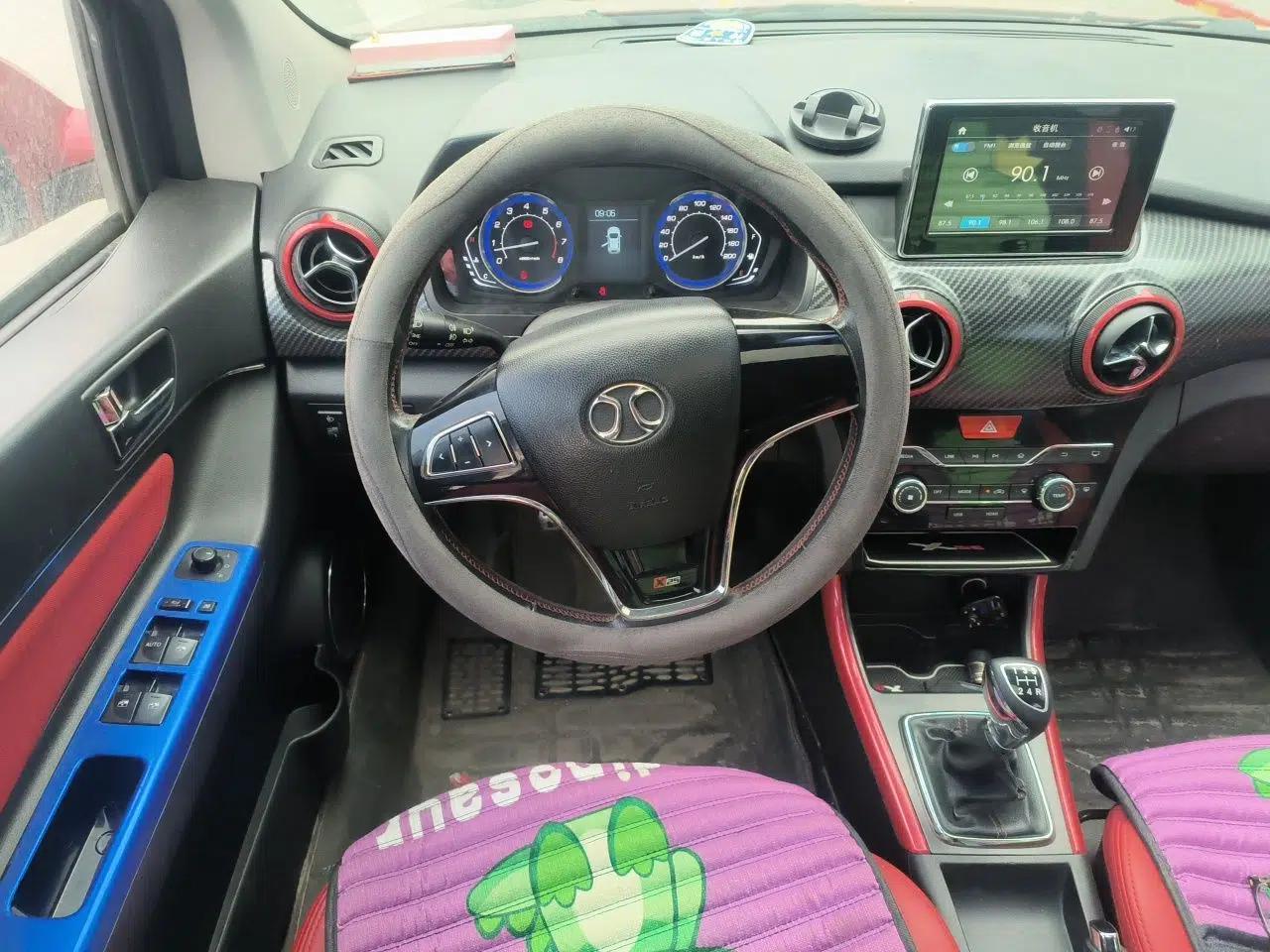 BAIC Senova X25 2015 1.5L Manual Elite Edition — миниатюра 11