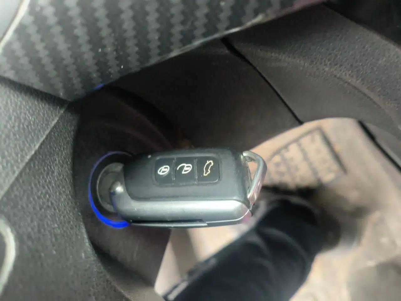 BAIC Senova X25 2015 1.5L Manual Elite Edition — миниатюра 9
