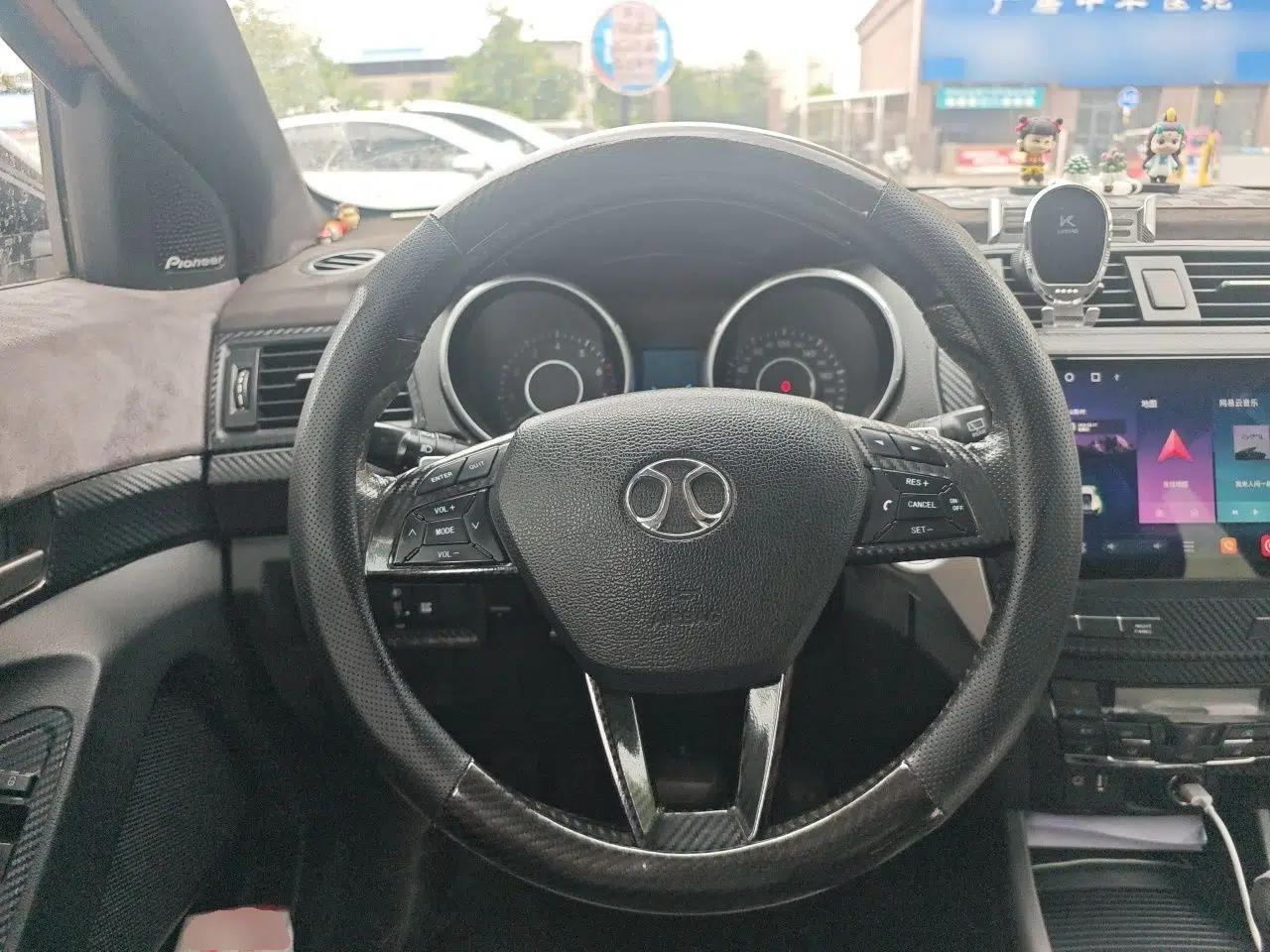 BAIC Senova X65 2015 2.0T Automatic Elite Model — миниатюра 11