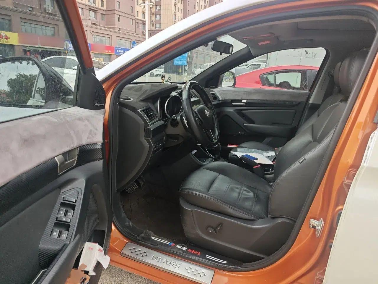 BAIC Senova X65 2015 2.0T Automatic Elite Model — миниатюра 17