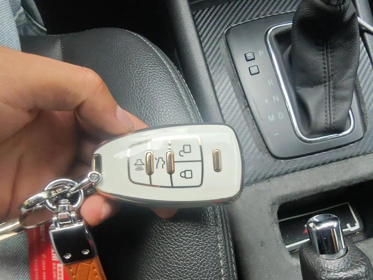 BAIC Senova X65 2015 2.0T Automatic Elite Model — миниатюра 9