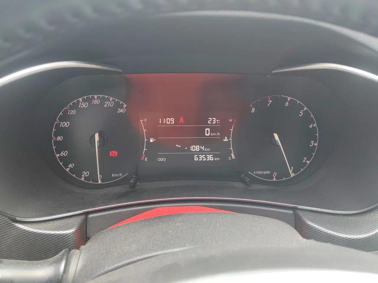 BAIC Beijing X5 2018 1.5T Manual Elite Edition National V — миниатюра 12