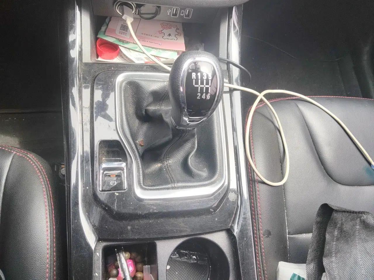 BAIC Beijing X5 2018 1.5T Manual Elite Edition National V — миниатюра 15