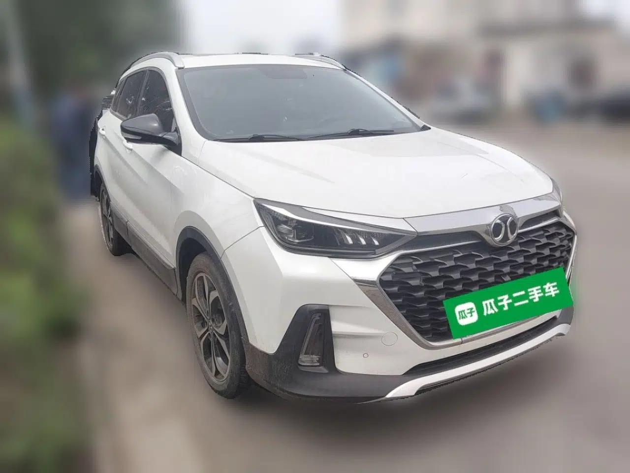 BAIC Beijing X5 2018 1.5T Manual Elite Edition National V — миниатюра 3