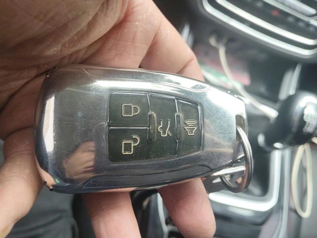 BAIC Beijing X5 2018 1.5T Manual Elite Edition National V — миниатюра 9