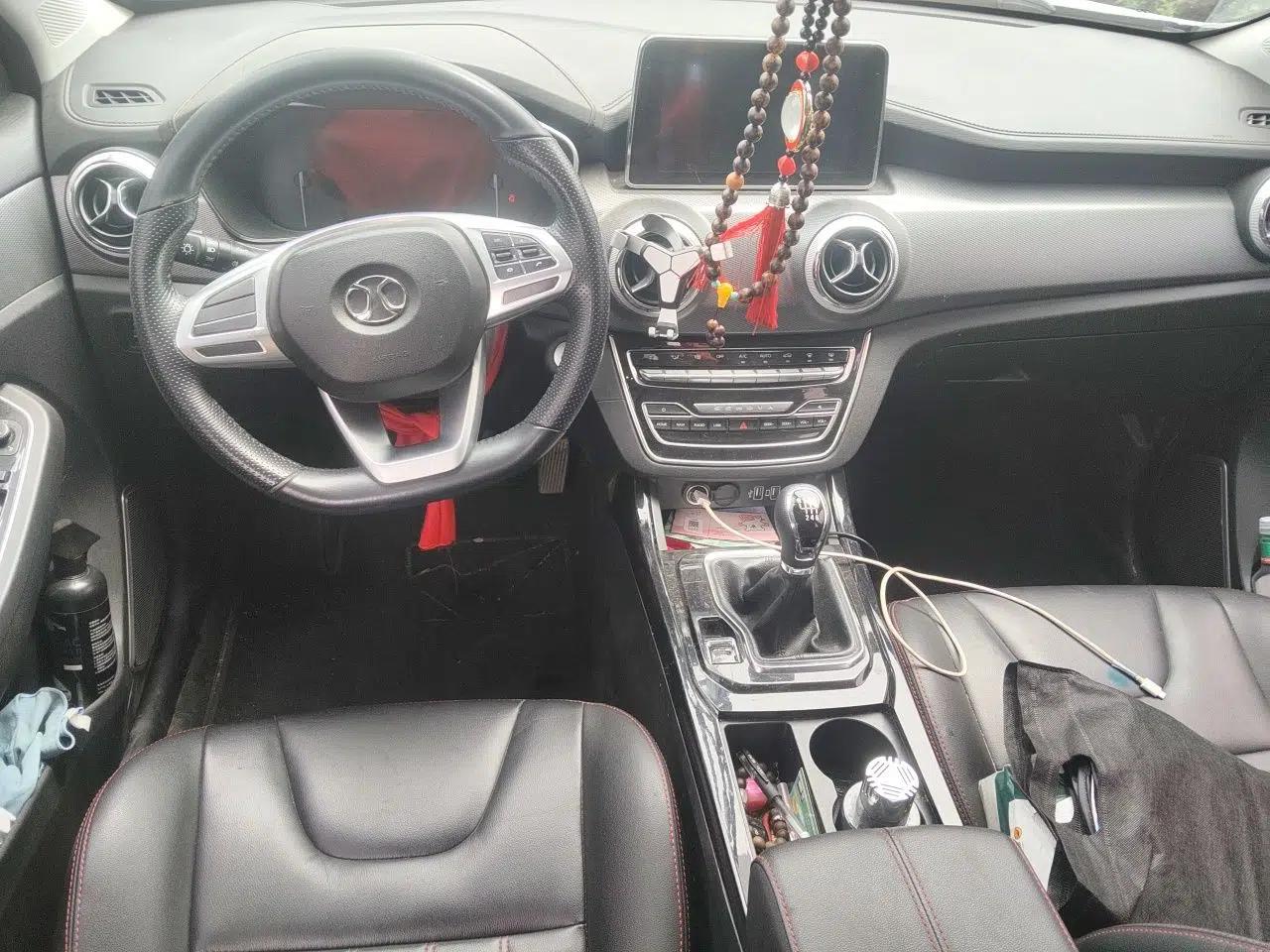 BAIC Beijing X5 2018 1.5T Manual Elite Edition National V — миниатюра 10