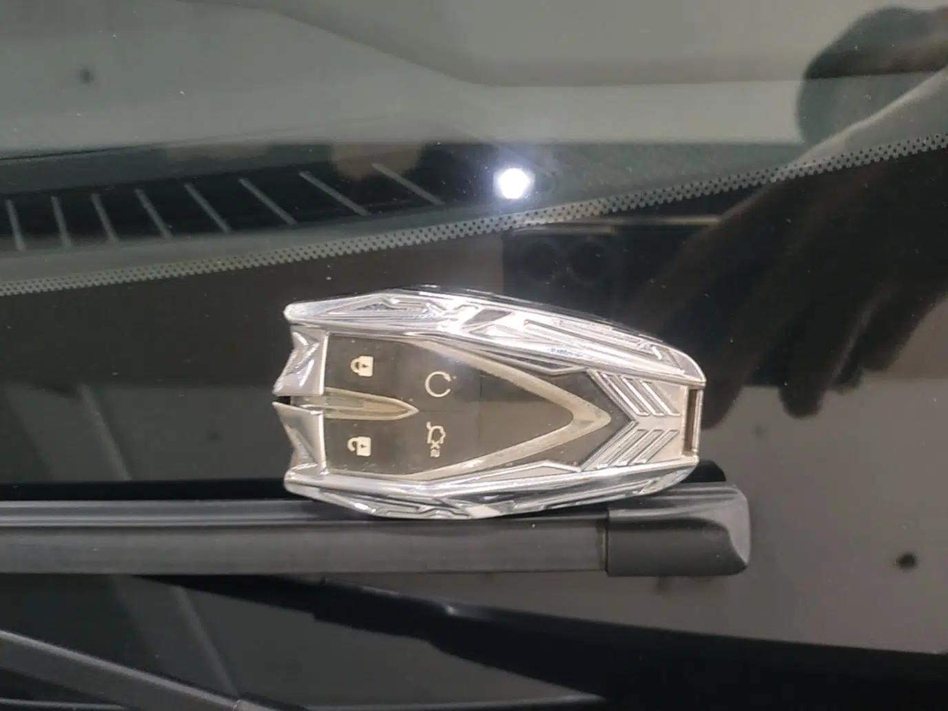 CHANGAN UNI-V 2024 1.5T Prestige Sport Edition — миниатюра 12