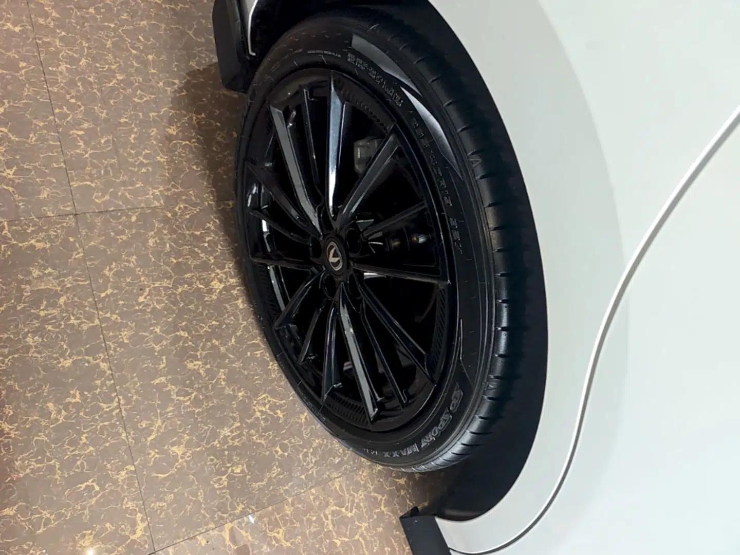 CHANGAN UNI-V 2025 1.5T 500Bar Prestige Sporty Version — миниатюра 10