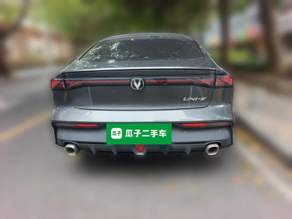 CHANGAN UNI-V 2023 1.5T Prestige Model — миниатюра 5