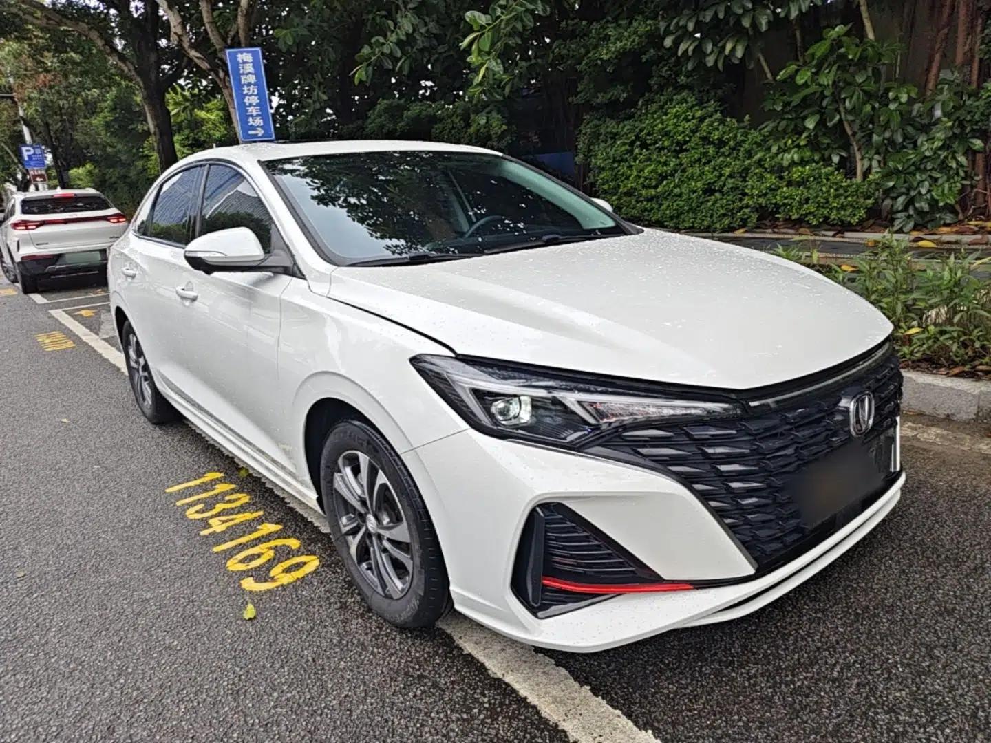 CHANGAN Eado 2023 Changan Edition PLUS Blue Whale NE 1.4T GDI DCT Prestige Version — миниатюра 3