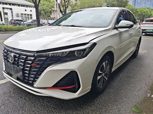 CHANGAN Eado 2023 Changan Edition PLUS Blue Whale NE 1.4T GDI DCT Prestige Version