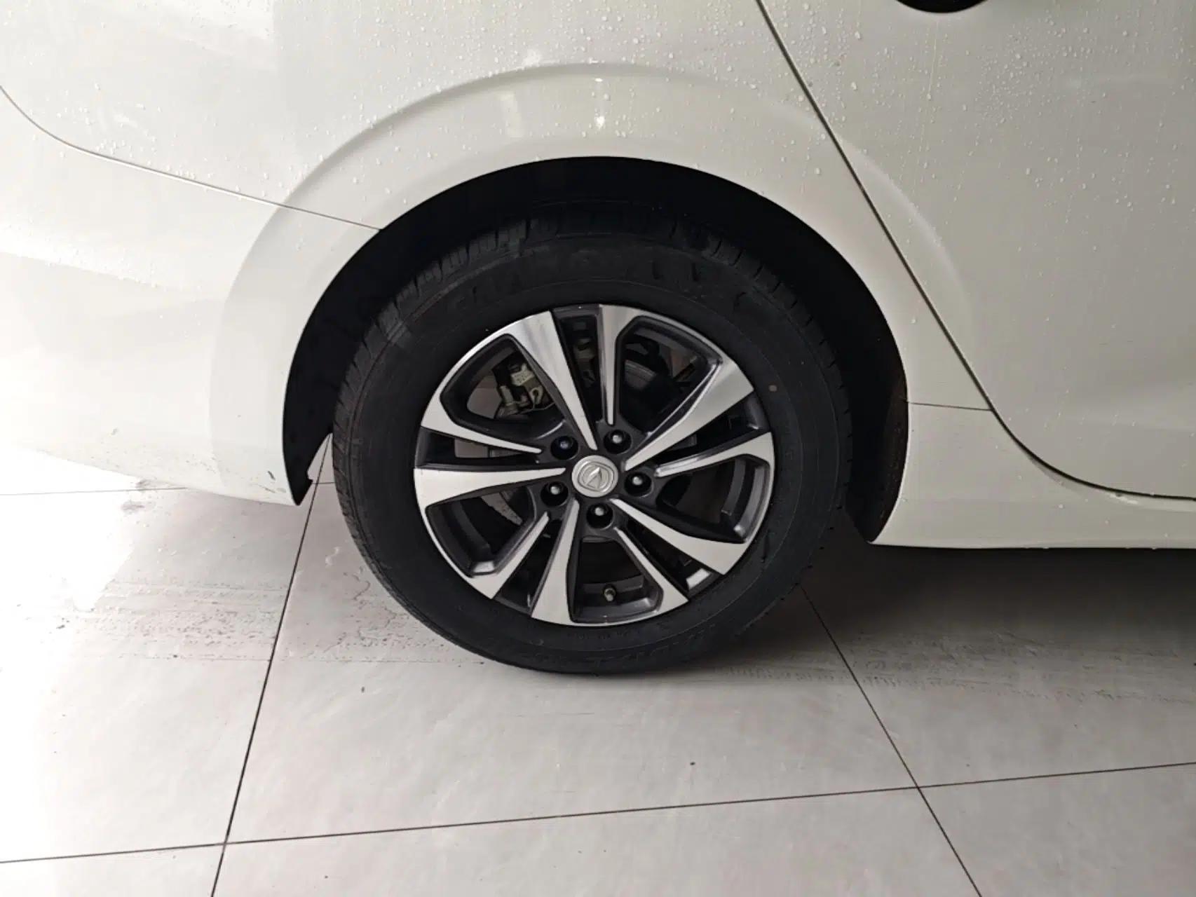 CHANGAN Eado 2021 PLUS Blue Whale NE 1.4T GDI DCT Prestige Model — миниатюра 10