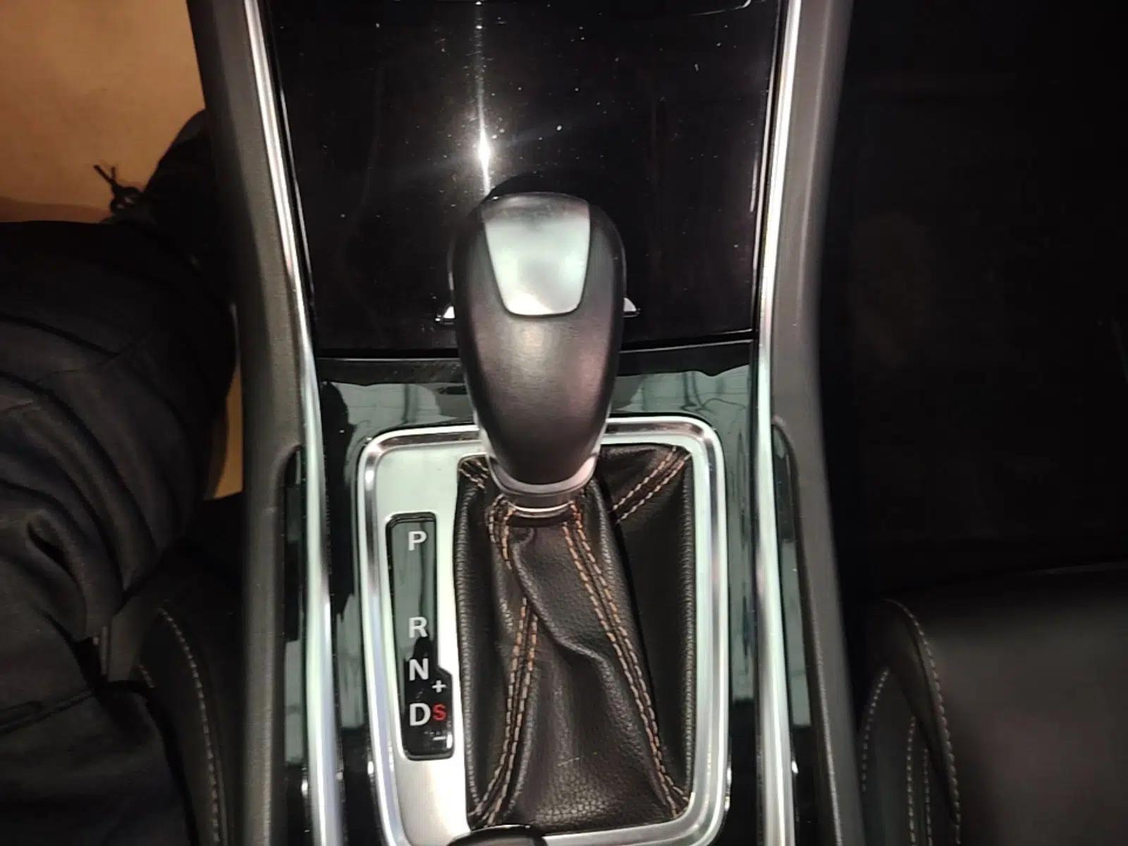 CHANGAN Eado 2018 1.6L GDI Automatic Trendy Model China V Standard — миниатюра 17