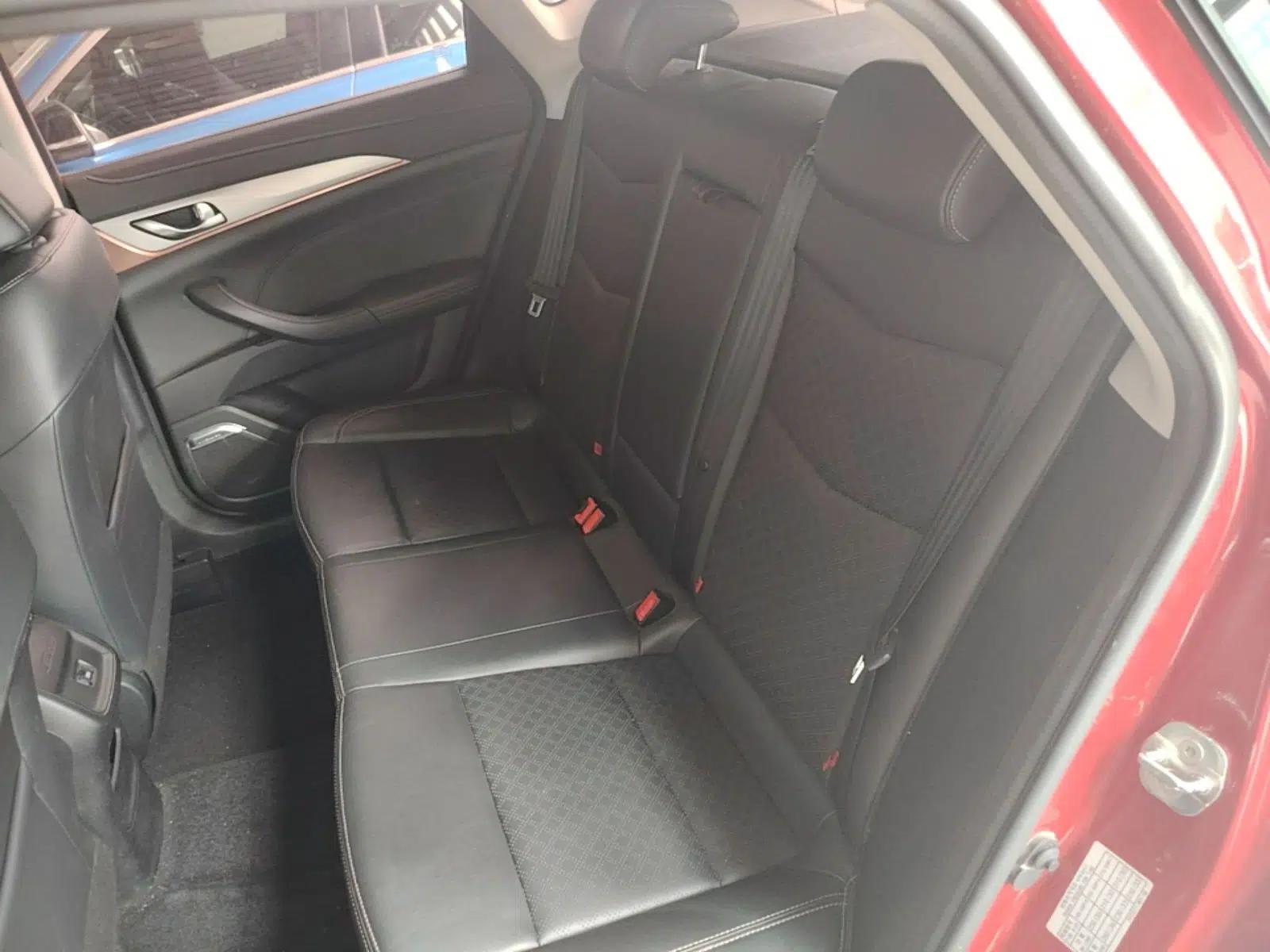CHANGAN Eado 2018 1.6L GDI Automatic Trendy Model China V Standard — миниатюра 20