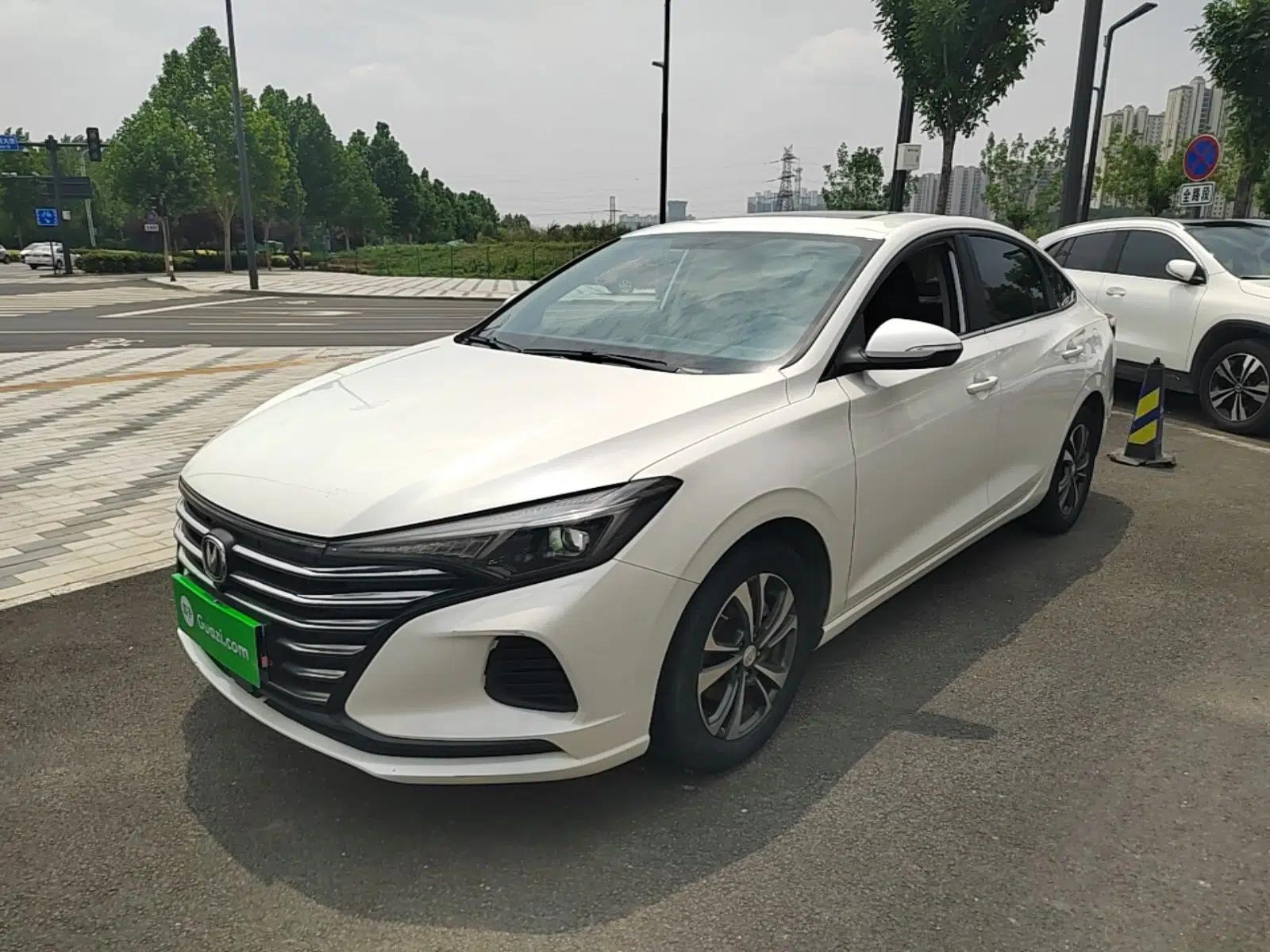 CHANGAN Eado 2020 PLUS 1.6L GDI Automatic Luxury Model — миниатюра 1