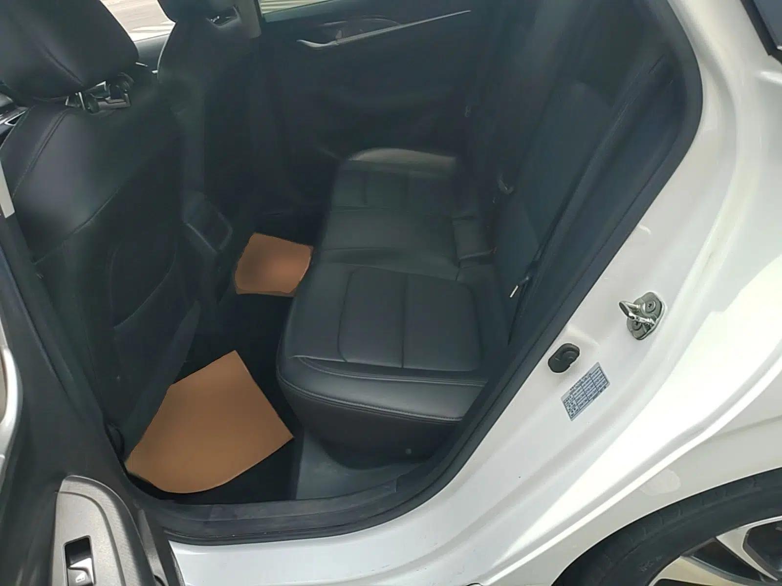 CHANGAN Eado 2020 PLUS 1.6L GDI Automatic Luxury Model — миниатюра 20