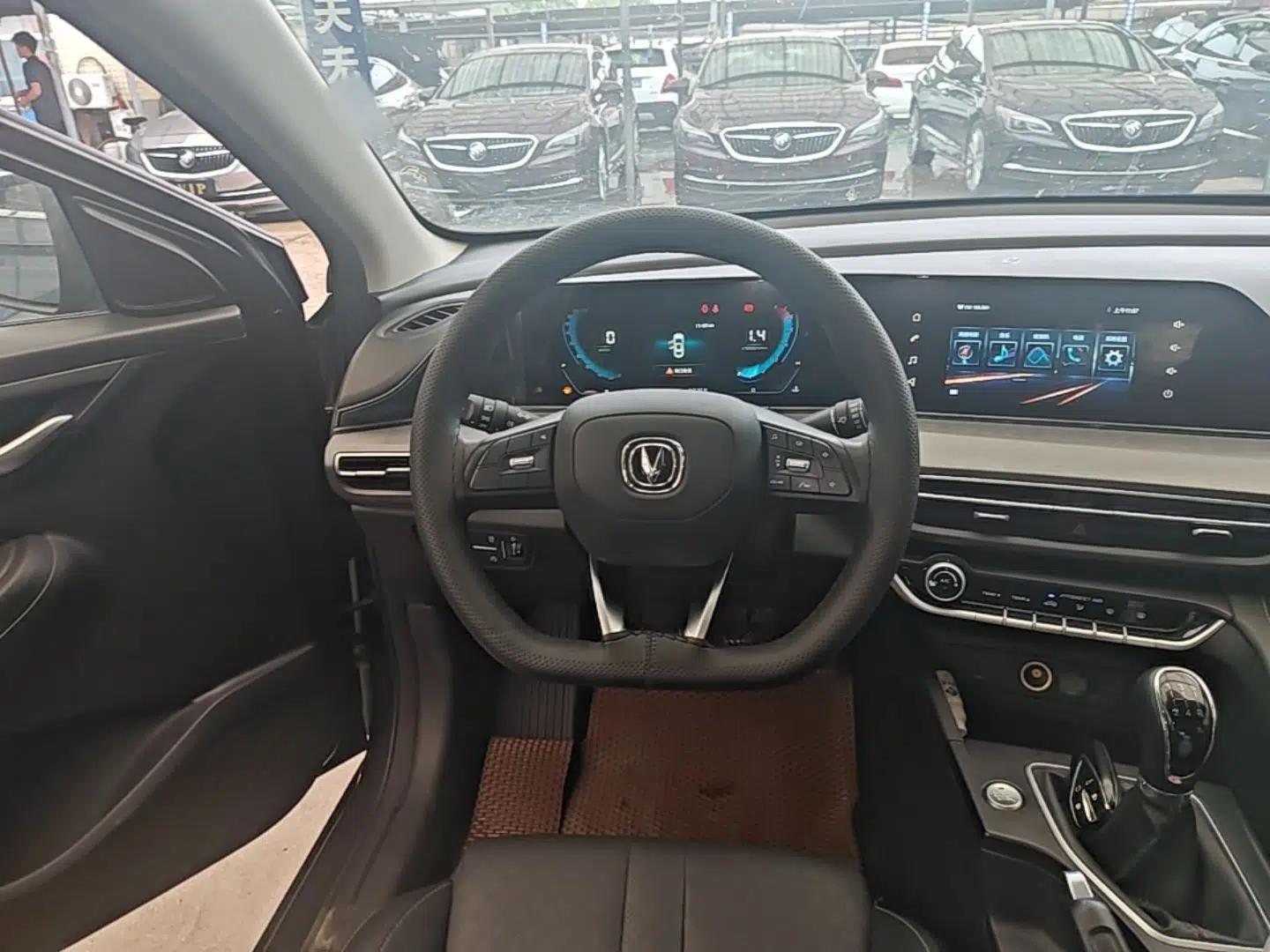 CHANGAN Eado 2021 PLUS 1.6L GDI Manual Elite Model — миниатюра 13