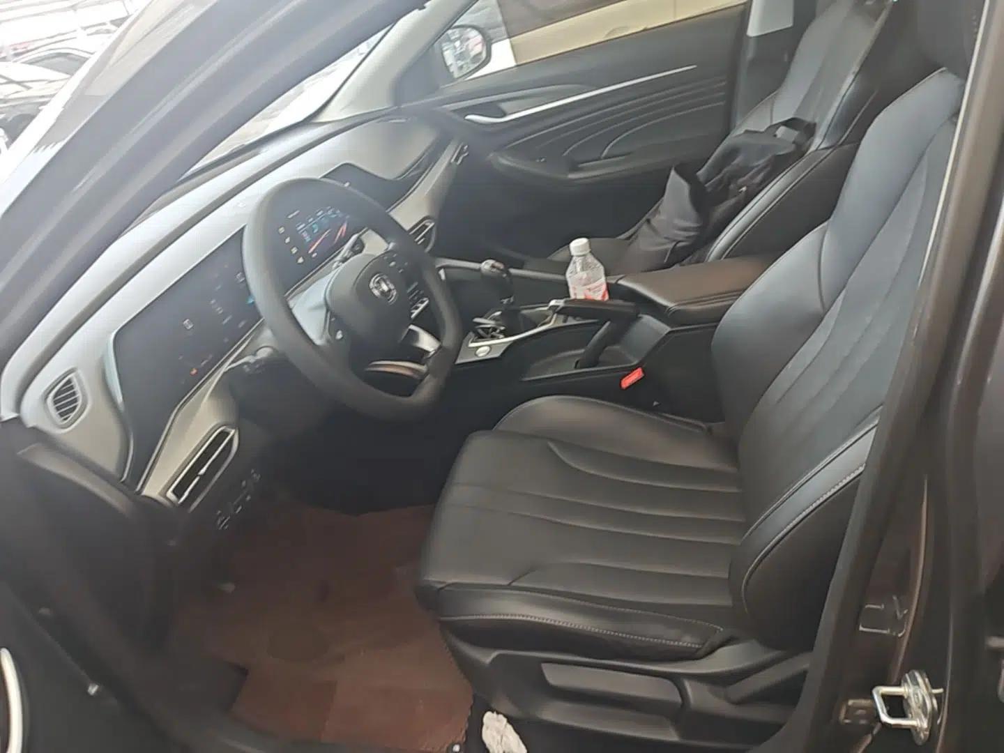 CHANGAN Eado 2021 PLUS 1.6L GDI Manual Elite Model — миниатюра 17