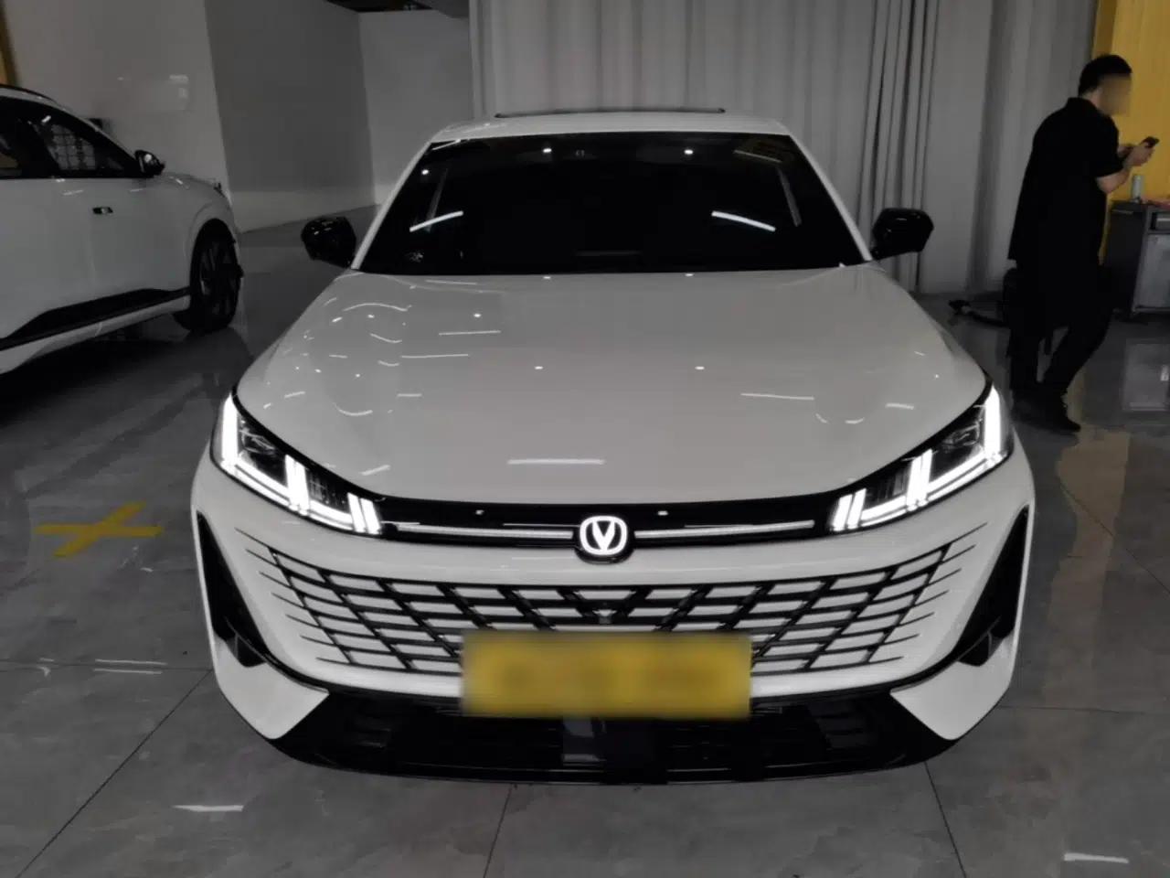 CHANGAN Eado 2026 Model, Fourth Generation, 1.5T 500Bar Smart Enjoyment Edition — миниатюра 2