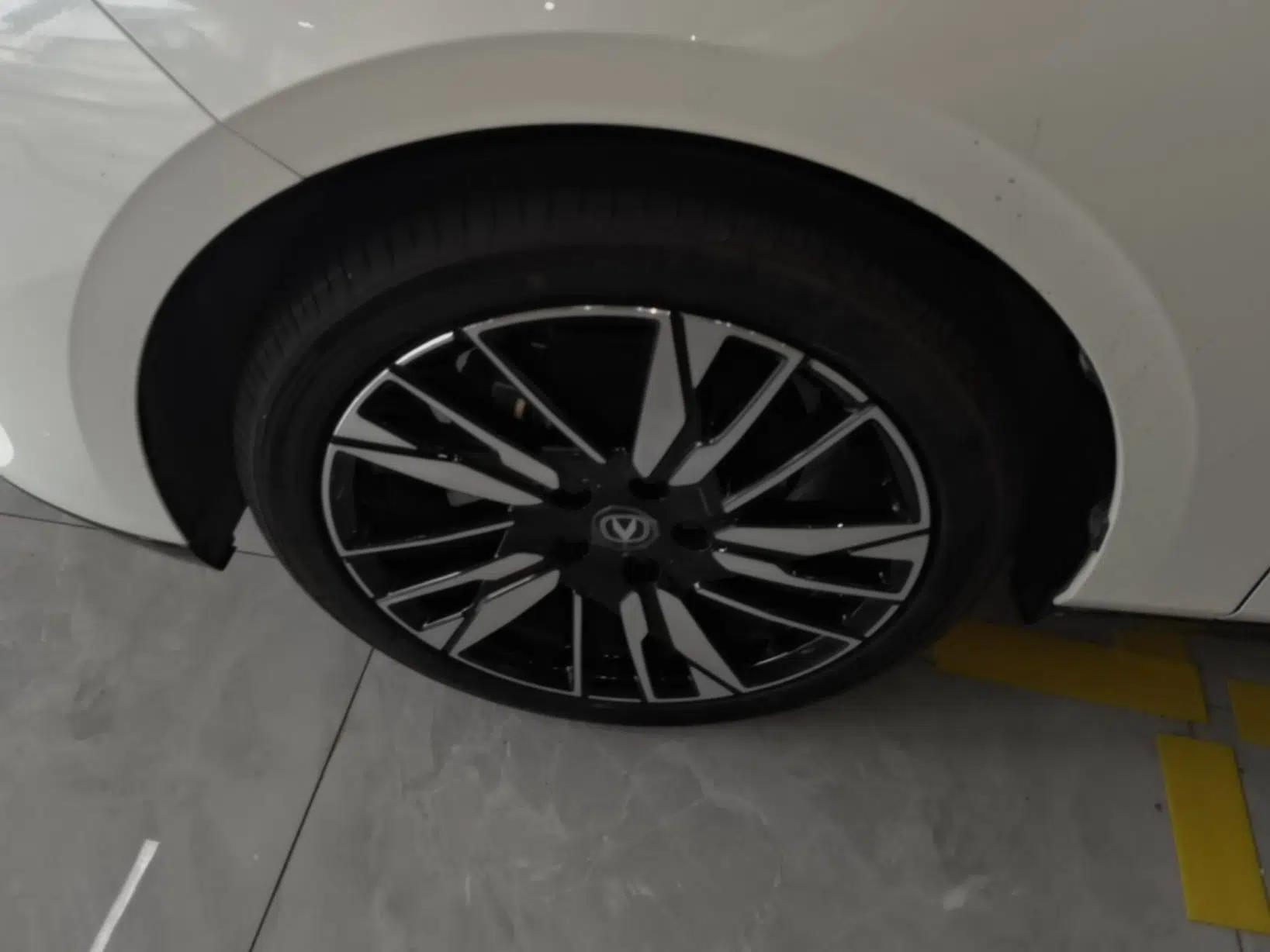 CHANGAN Eado 2026 Model, Fourth Generation, 1.5T 500Bar Smart Enjoyment Edition — миниатюра 9