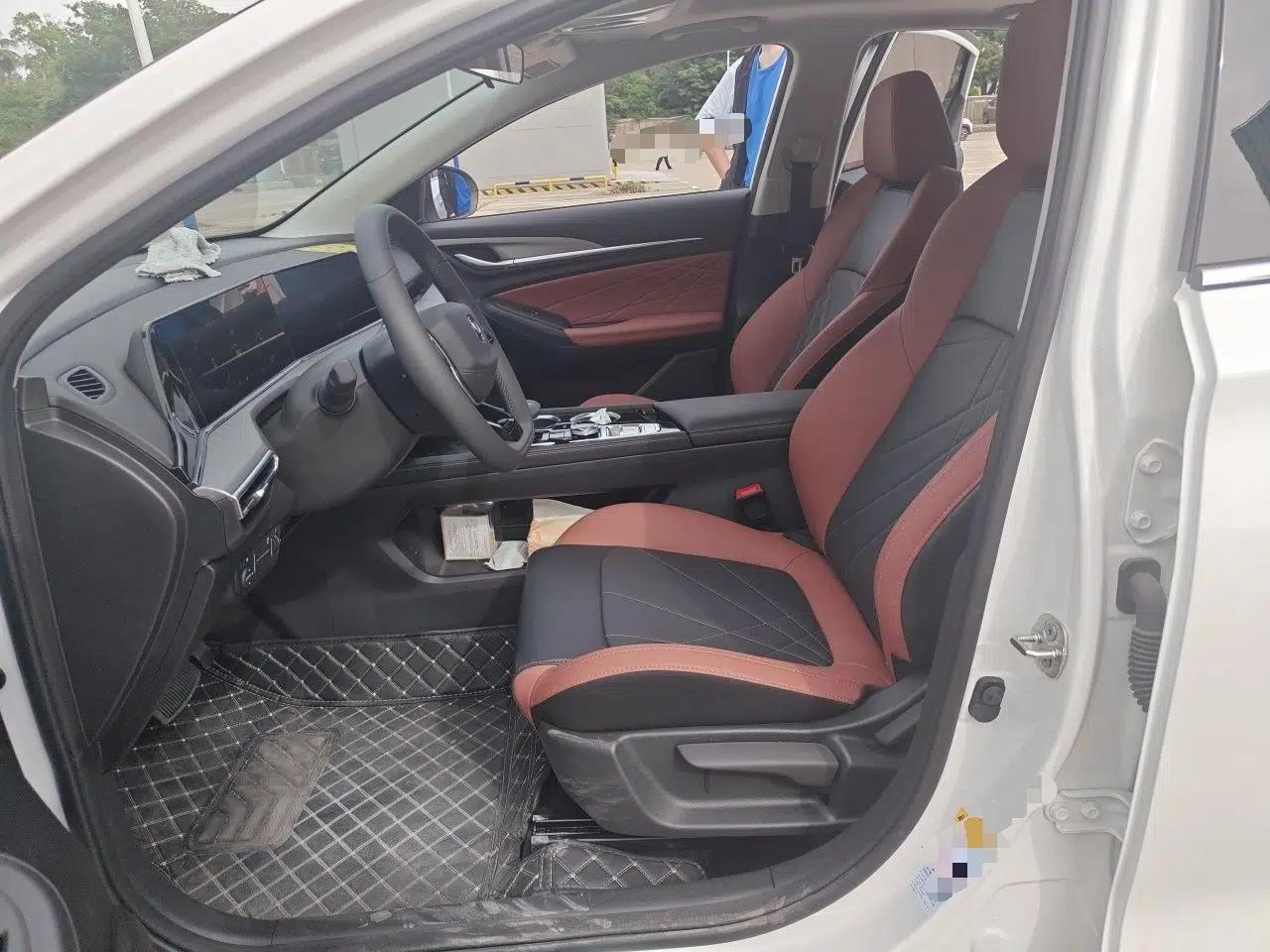 CHANGAN Eado 2024 PLUS Blue Whale NE 1.4T GDI DCT High-Energy Edition — миниатюра 16